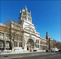 Hertford House, image by Anthony O'Neil https://commons.wikimedia.org/w/index.php?curid=14358913